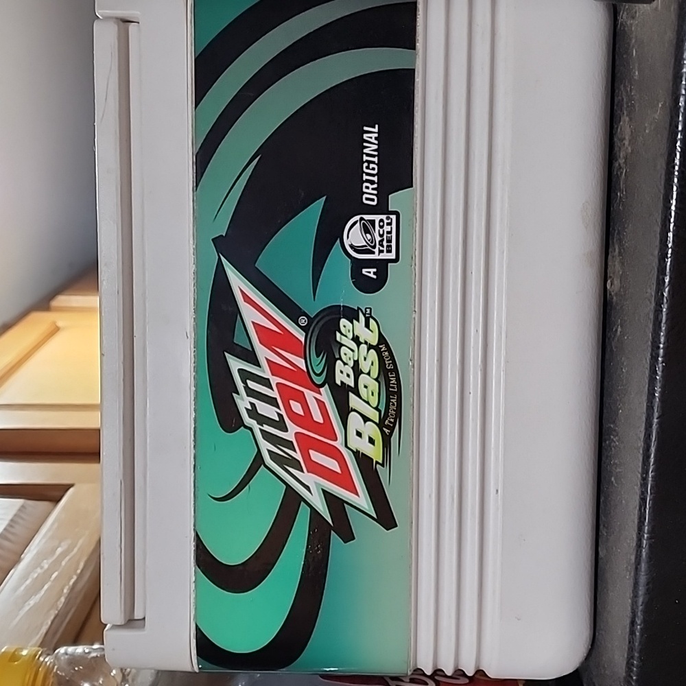 Igloo Mountain Dew Baja Blast Cooler - Green and Black